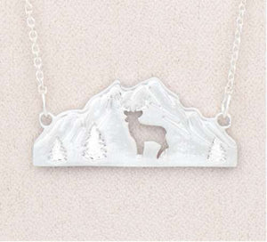 Wildlife Mountain Necklace - Elk (Silver)