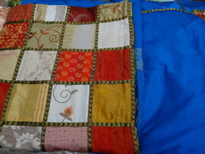 India Bedcover w / 2 Pillowshams, Chambray Gilt, Silk, 80" x 100"
