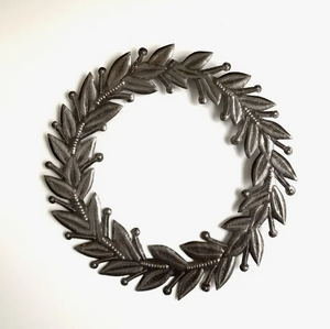 Dandarah Metal Wreath Wall Decor, Silver 12" Dia