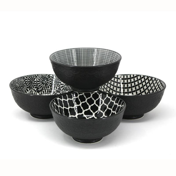 BIA Black & White Footed Bowl, 4.75