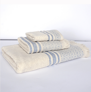Lisbon Bath Towel, Blue/Natural 28x52"