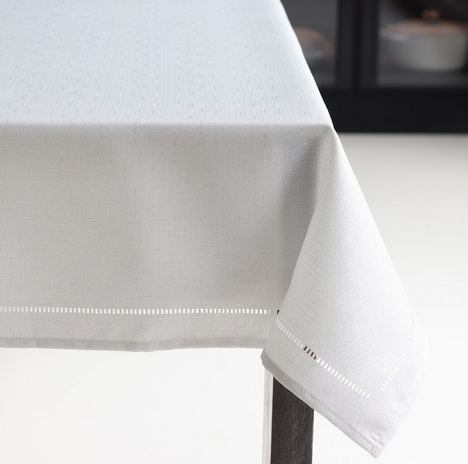 Harman Lurex Hemsitch Tablecloth, 60x90