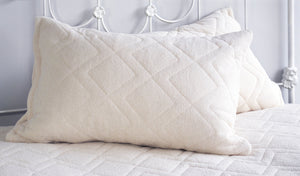 St. Dormeir Wool Pillow Protector, Queen